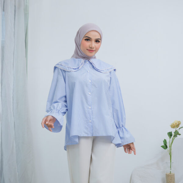 Kemeja Wanita Casual Modern Salatiga